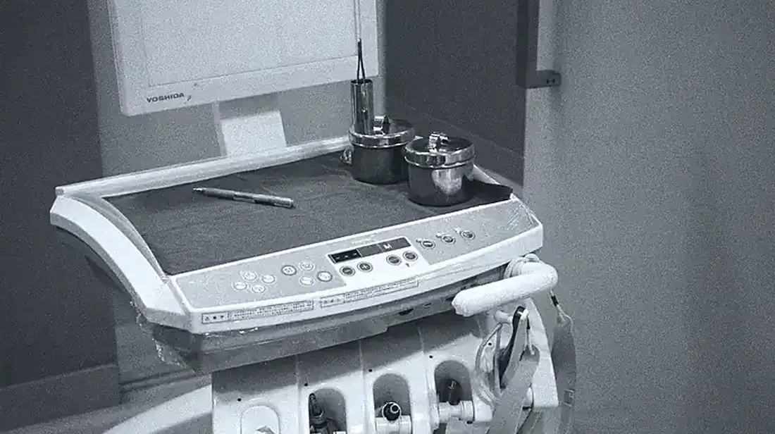 Treatment room prepared for a surgical appointment